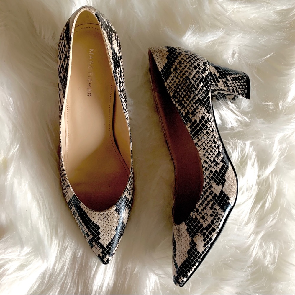 Women’s shoe
